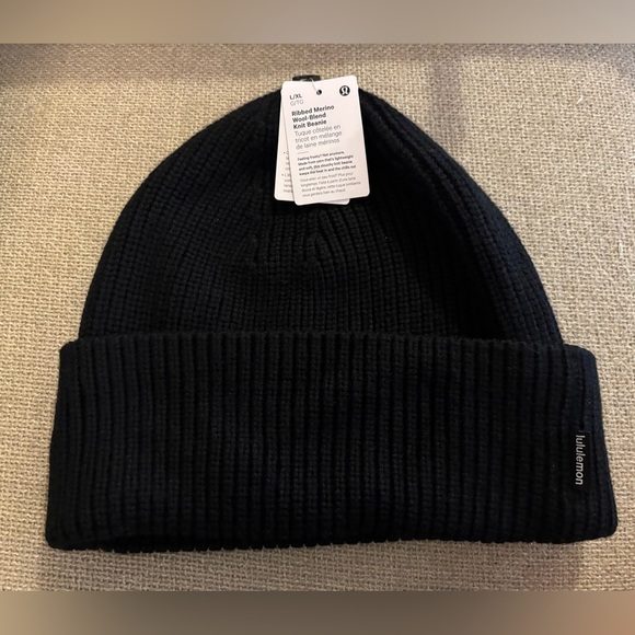 NWT Lululemon Ribbed Merino Wool-Blend Knit Beanie - Black - size L/XL - Picture 1 of 3